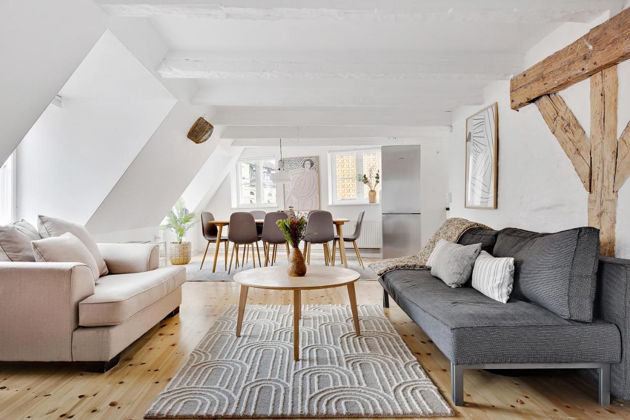 Sanders Penny - Charming Three-Bedroom Apartment In The Middle Of Action Копенгаген Экстерьер фото